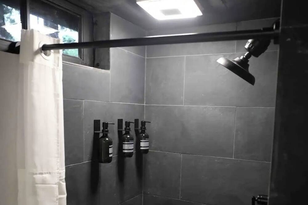 Photo of Bathroom in Joelton