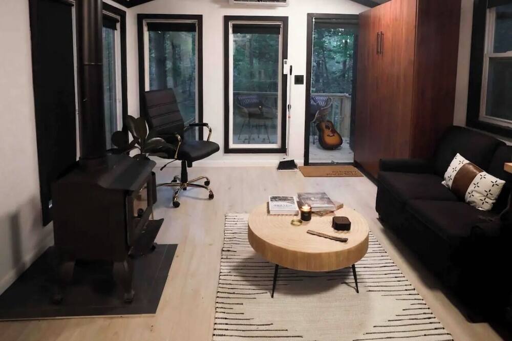 Photo of Livingroom in Joelton
