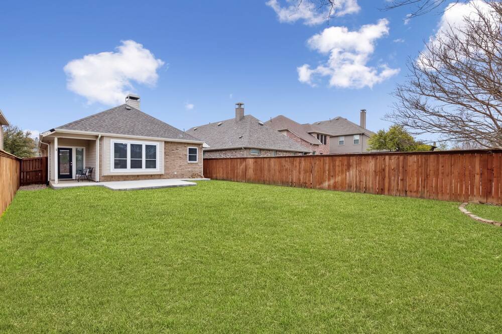 Photo of Outdoor in Lantana