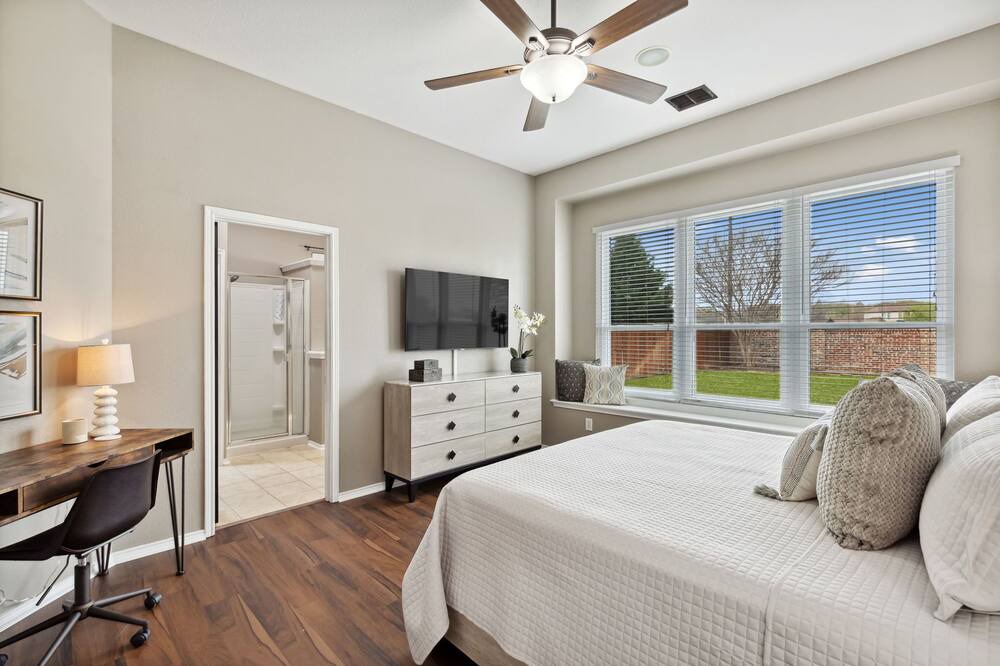 Photo of Bedroom in Lantana