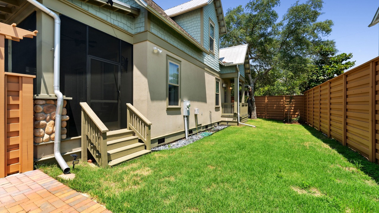 Photo of Bedroom in Grayton Cove