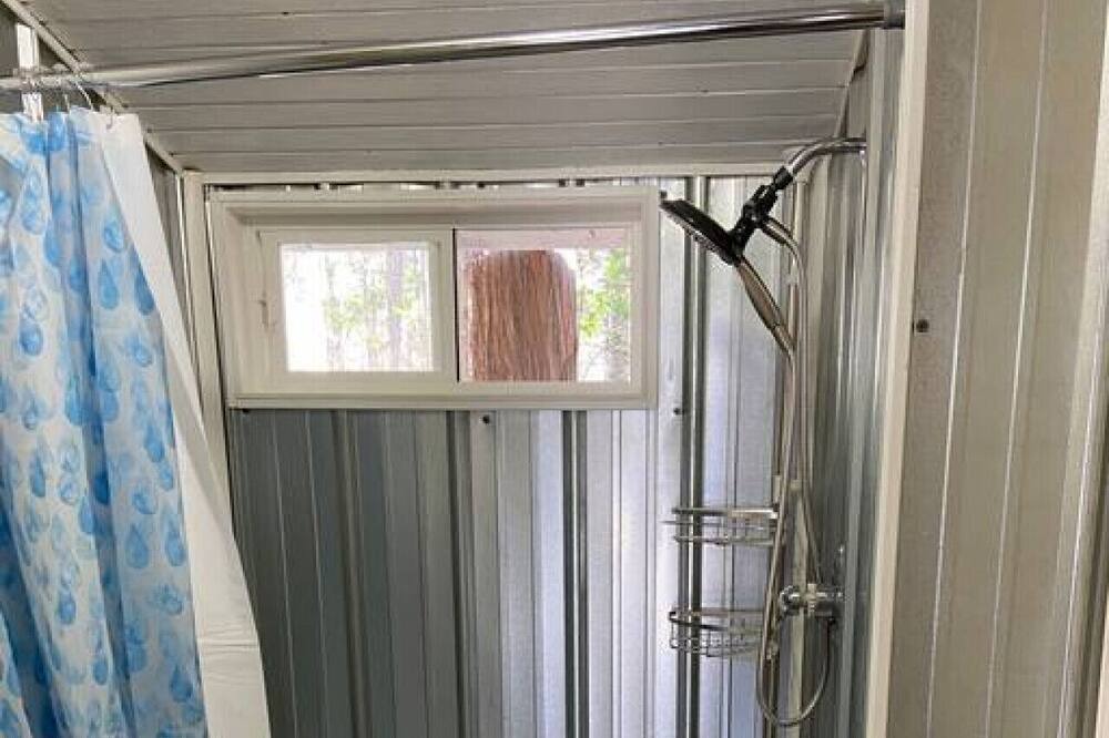 Photo of Bathroom in Suwannee