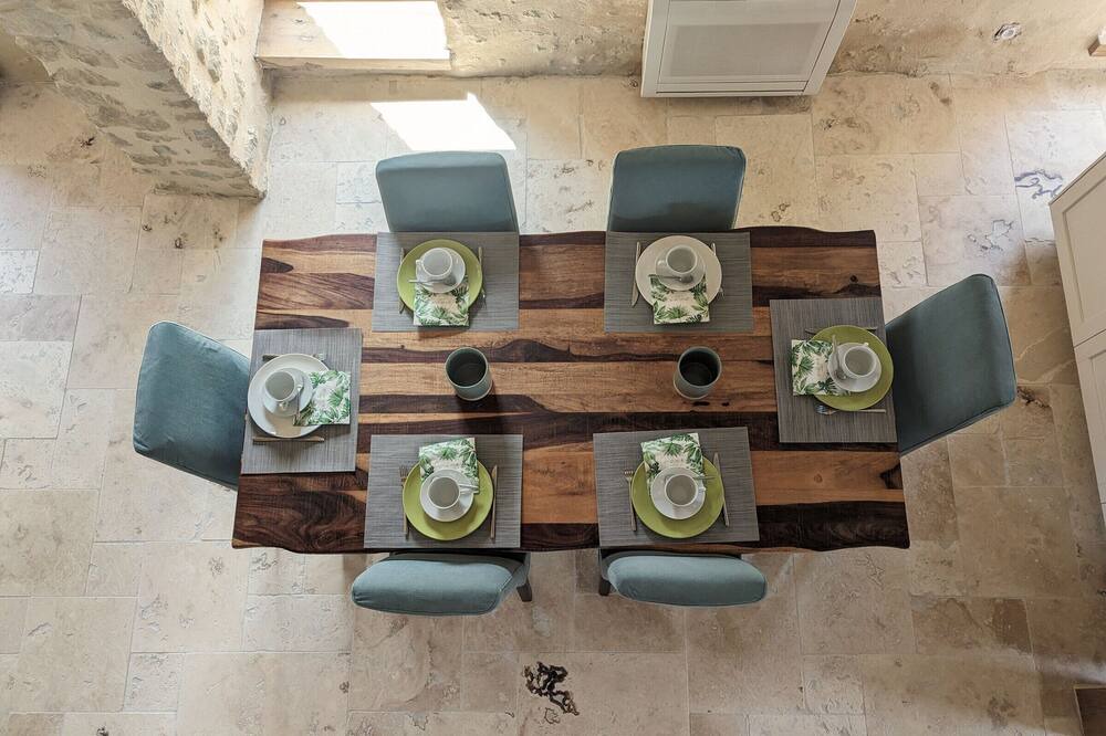 Photo of Others in Celon