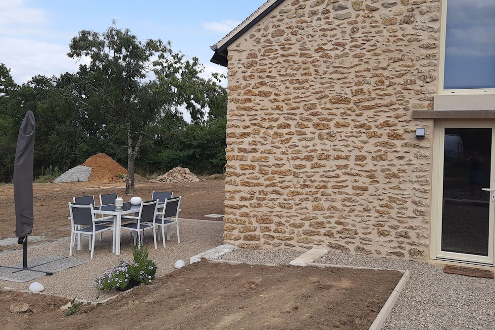 Photo of Outdoor in Celon