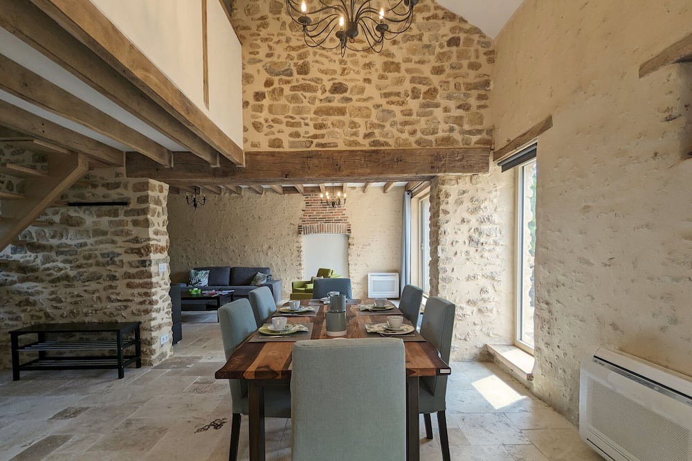 Photo of Others in Celon