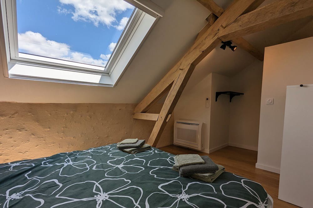 Photo of Others in Celon