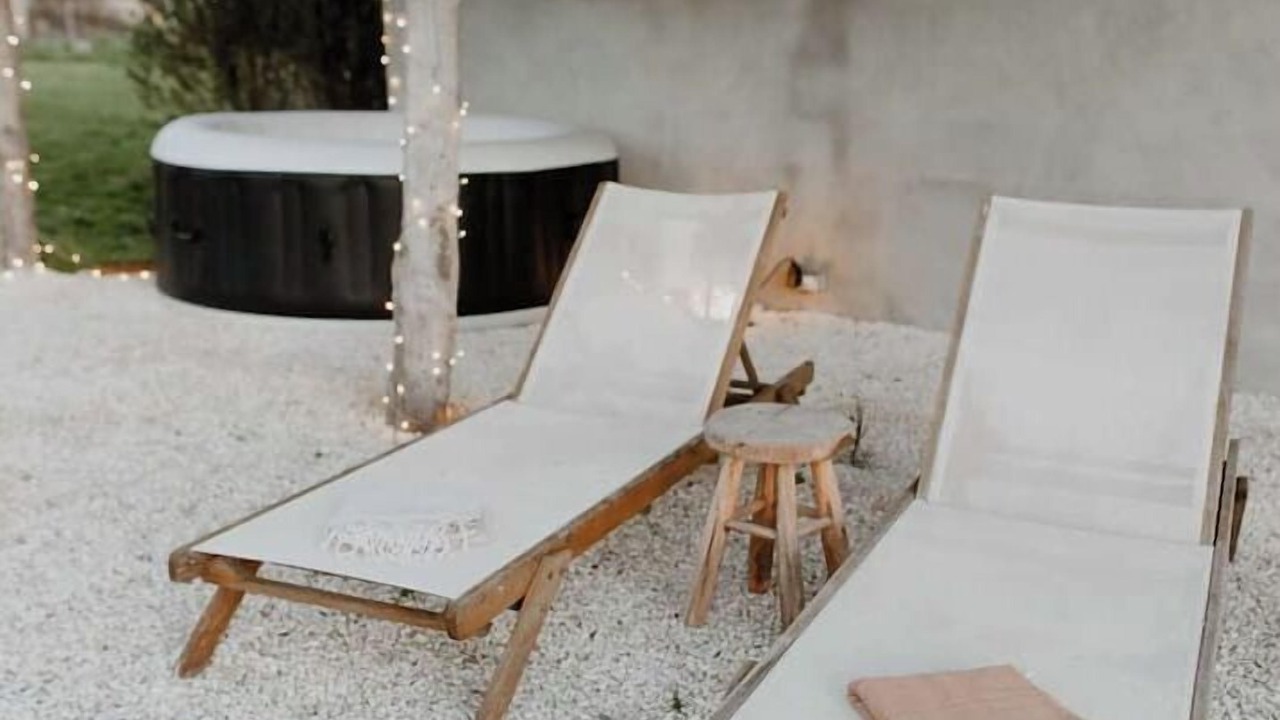 Photo of Outdoor in Issy-l'Eveque
