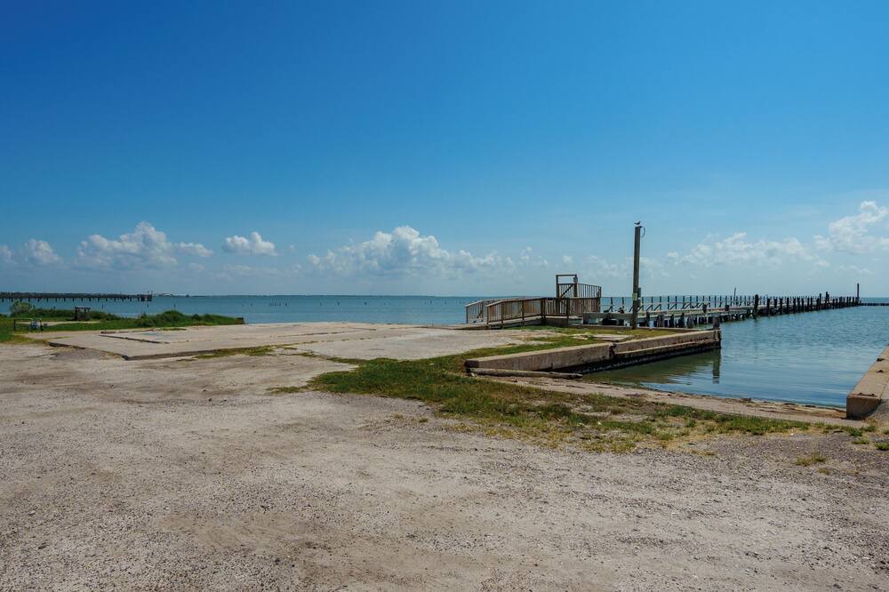 Photo of Others in Fulton