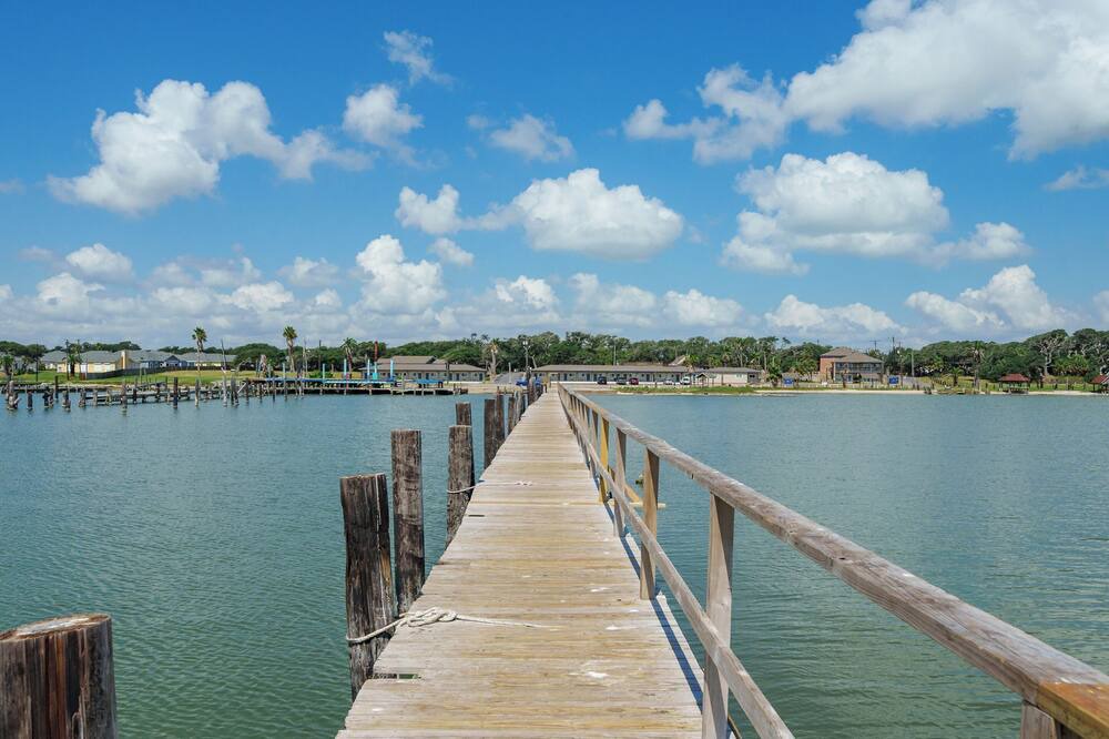 Photo of Others in Fulton