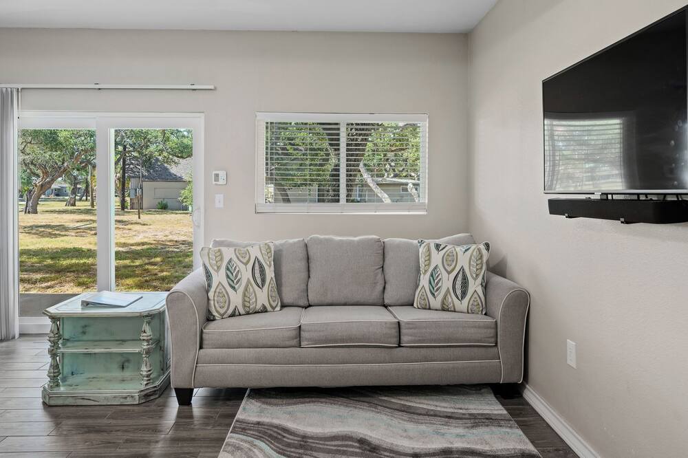 Photo of Others in Fulton