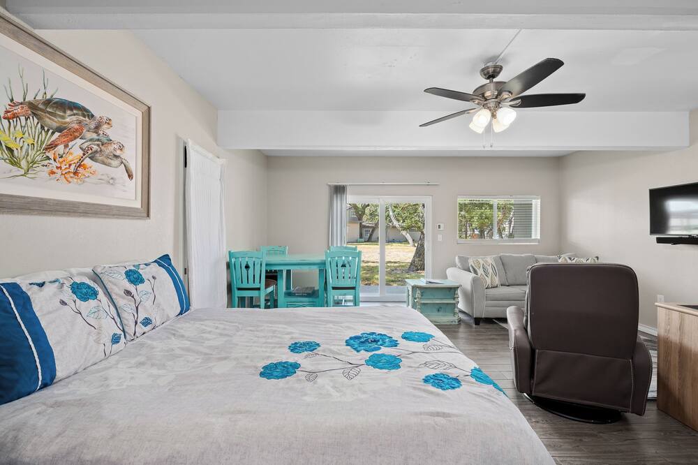 Photo of Others in Fulton