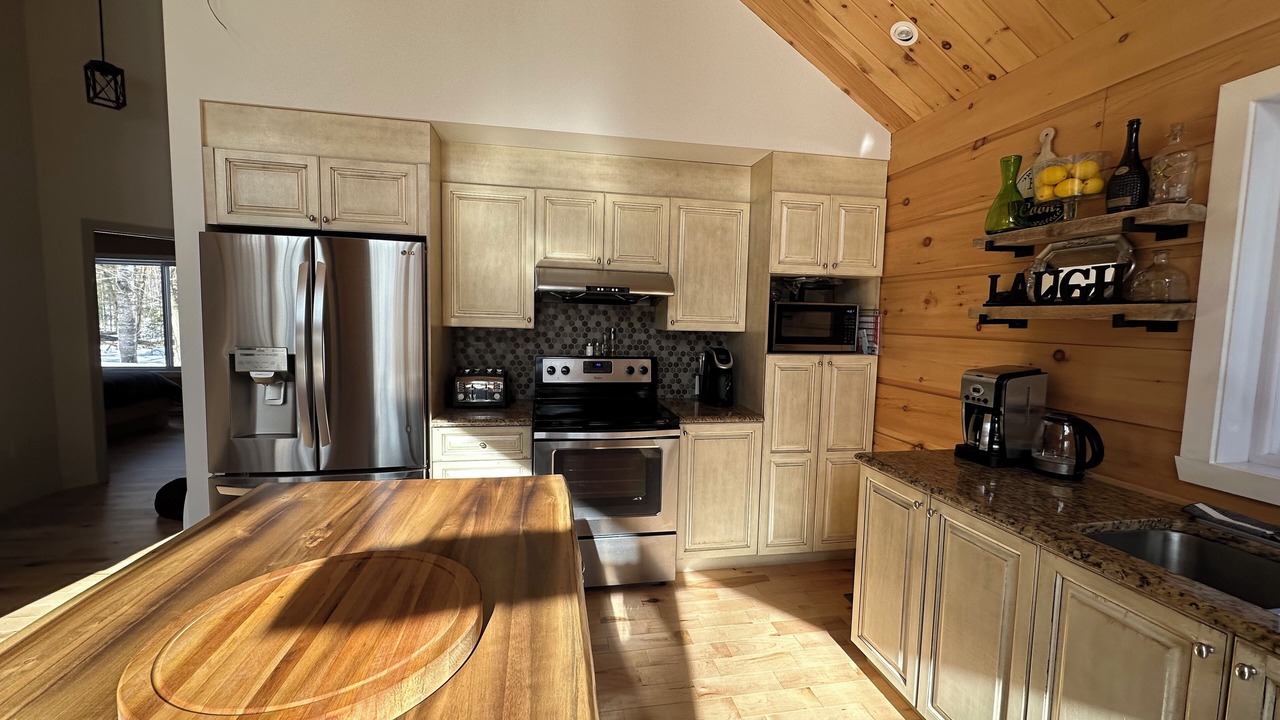 Photo of Kitchen in Argenteuil Regional County Municipality