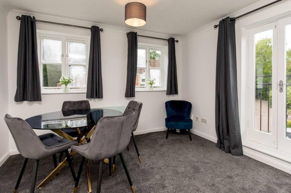 Photo of Others in Bracknell