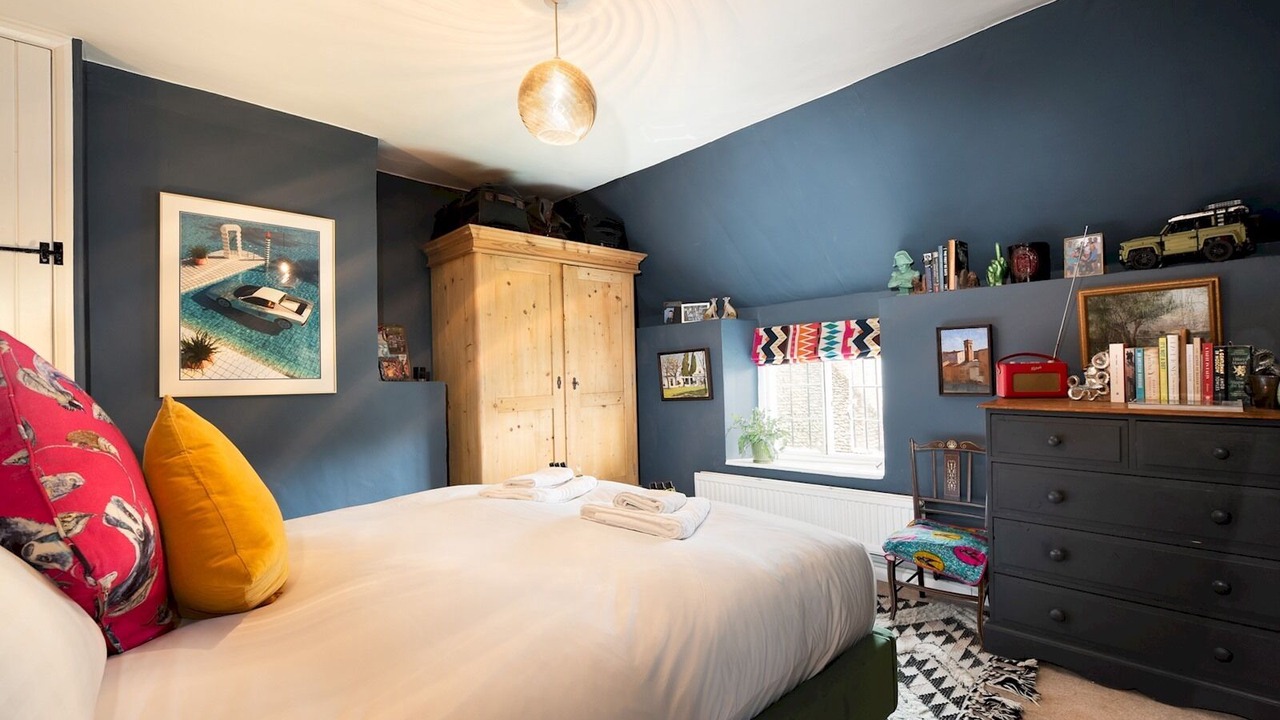 Photo of Others in Longworth