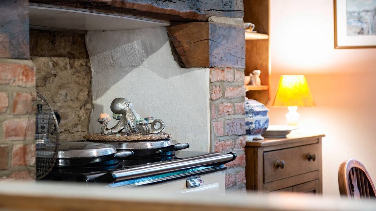 Photo of Others in Longworth