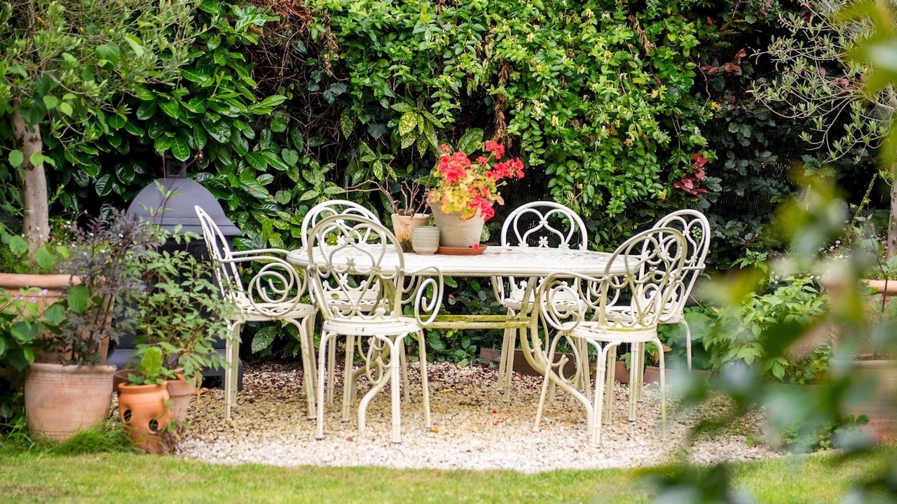 Photo of Outdoor in Longworth