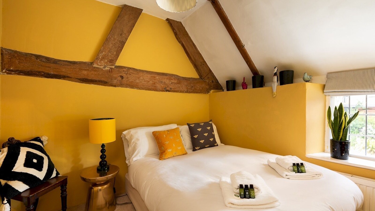 Photo of Others in Longworth