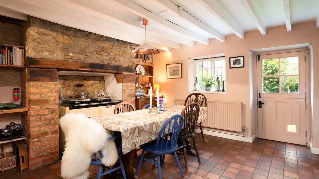 Photo of Others in Longworth