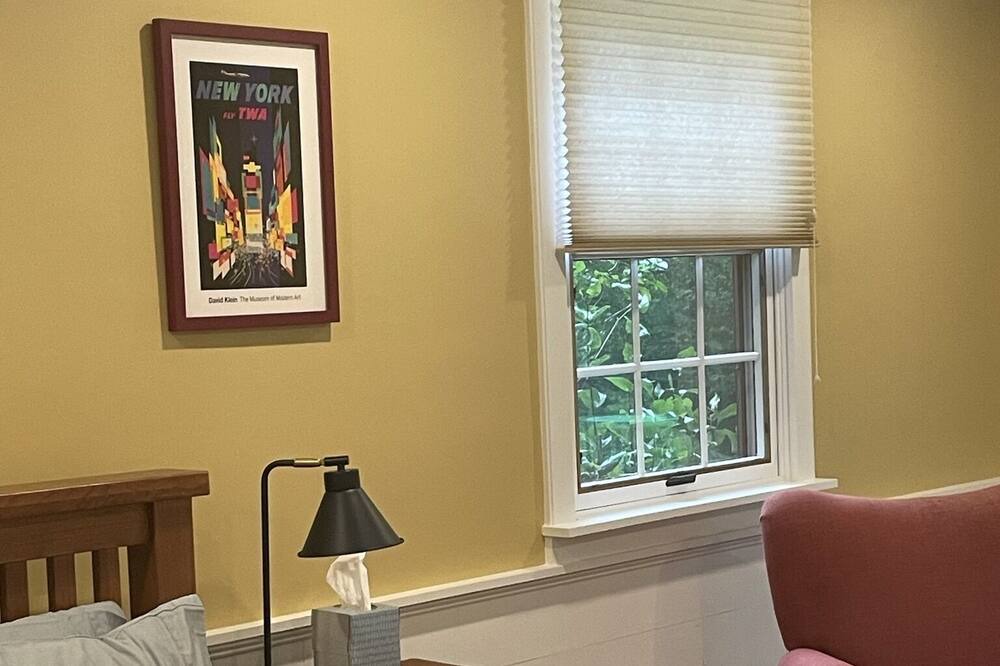 Photo of Bedroom in Williamsville