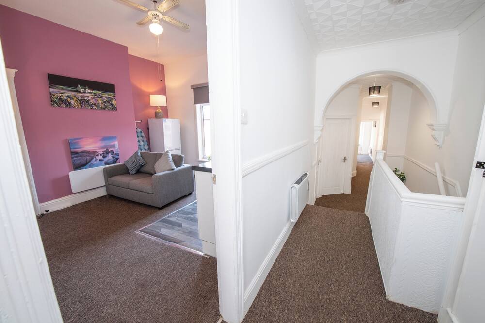 Photo of Others in Hull