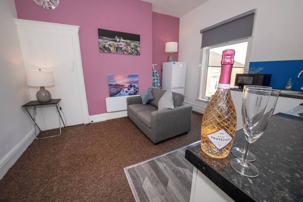 Photo of Livingroom in Hull