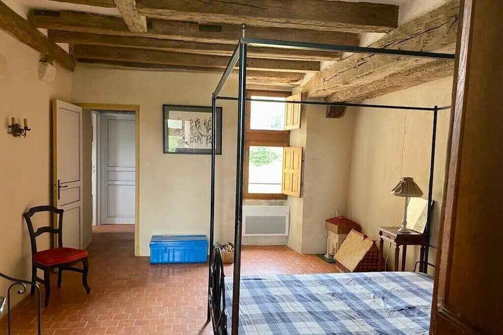 Photo of Bedroom in Saint-Symphorien