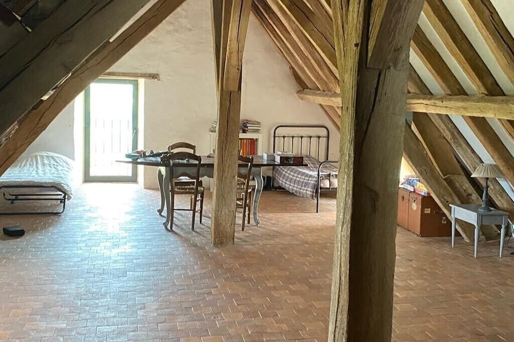 Photo of Outdoor in Saint-Symphorien