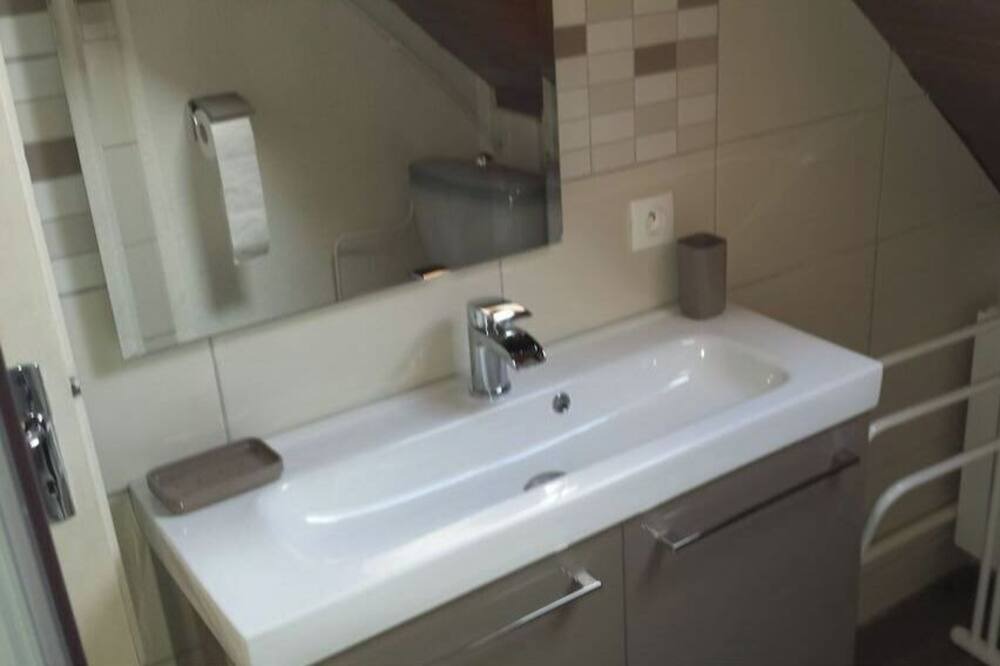 Photo of Bathroom in Arreau