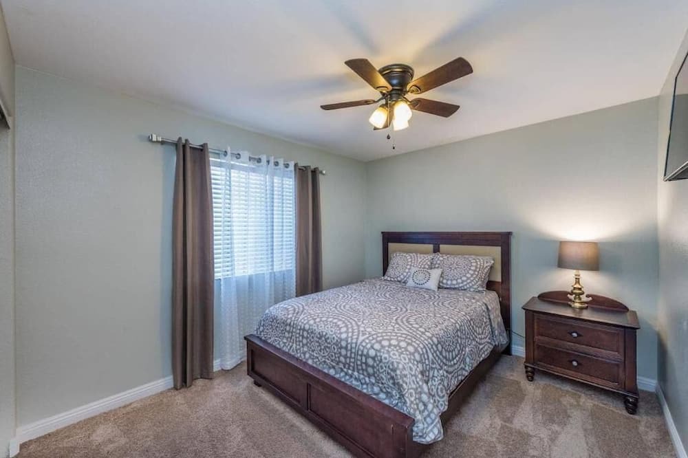 Photo of Bedroom in Rhodes Ranch