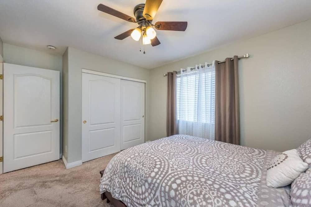 Photo of Bedroom in Rhodes Ranch
