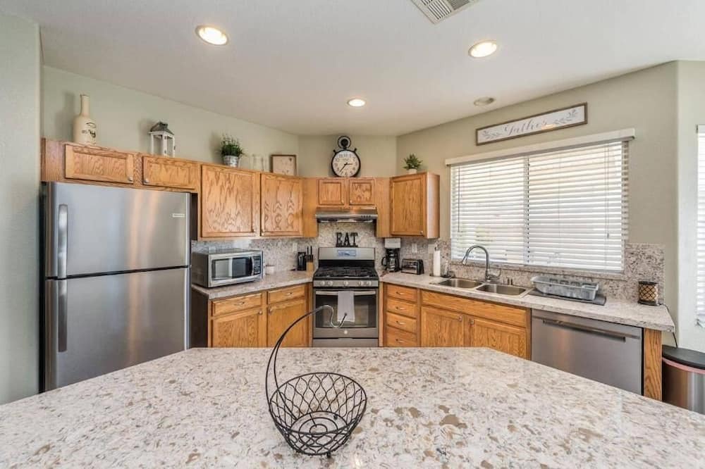Photo of Kitchen in Rhodes Ranch