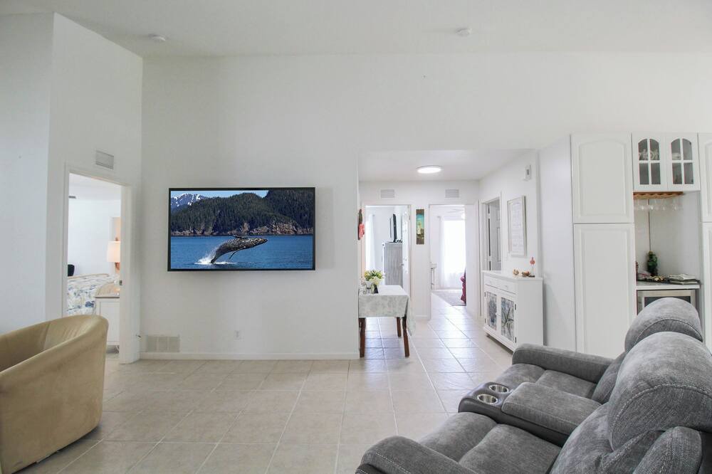 Photo of Others in Gulf Cove