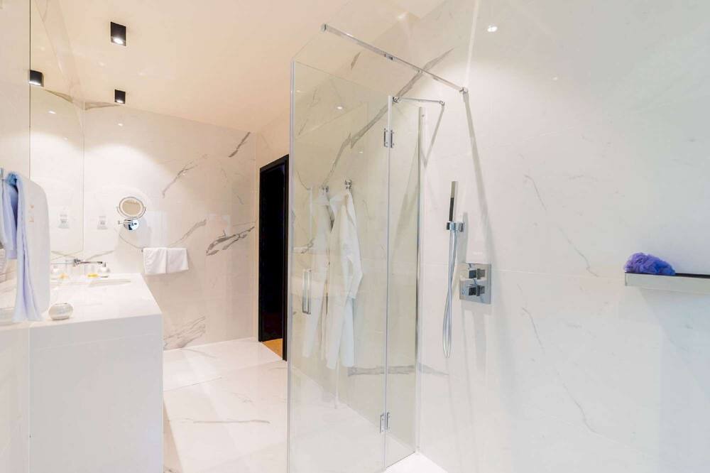 Photo of Bathroom in Zrnovo