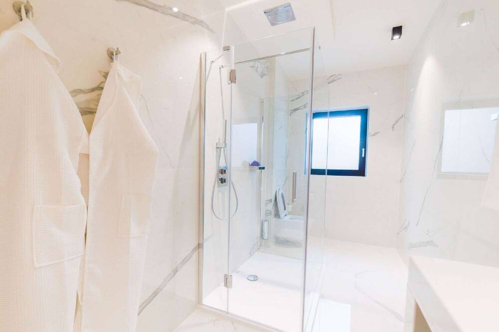 Photo of Bathroom in Zrnovo