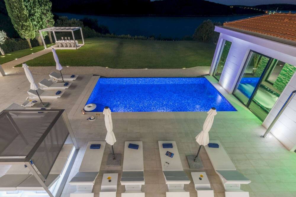Photo of Outdoor in Lozica