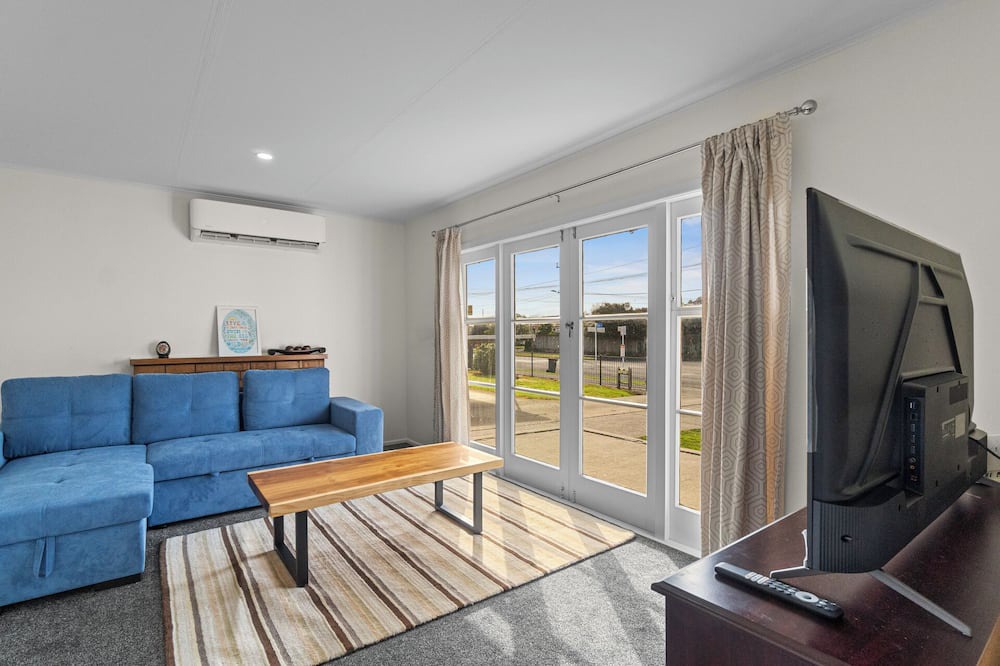 Photo of Livingroom in Hamilton