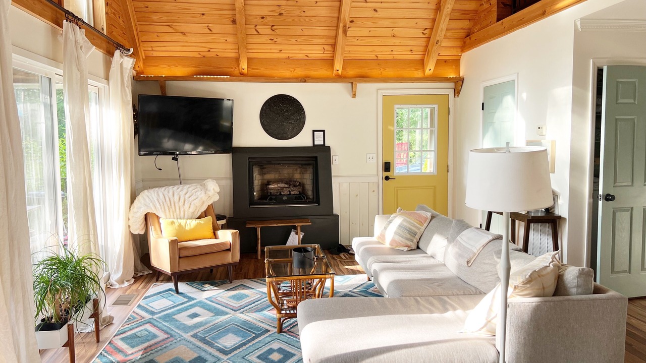 Photo of Livingroom in Cedar Bluff