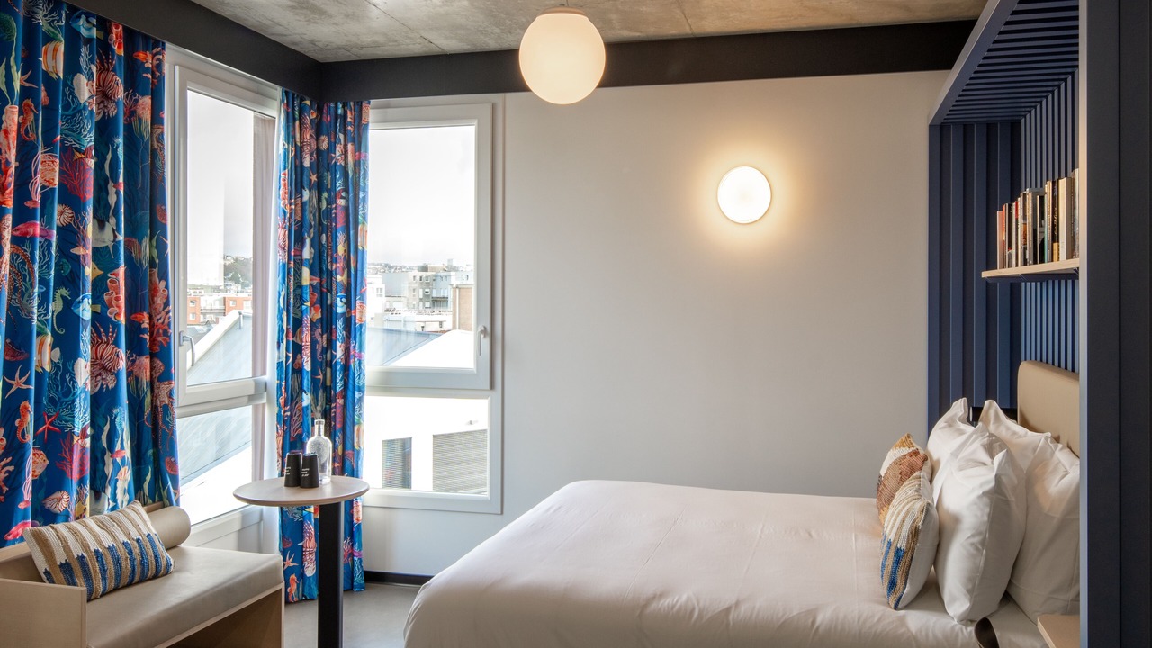 Photo of Bedroom in Anatole France Danton