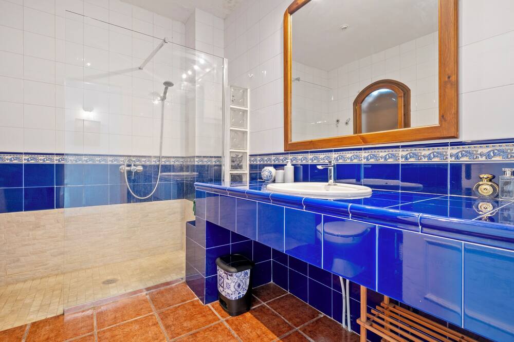 Photo of Bathroom in Riudoms