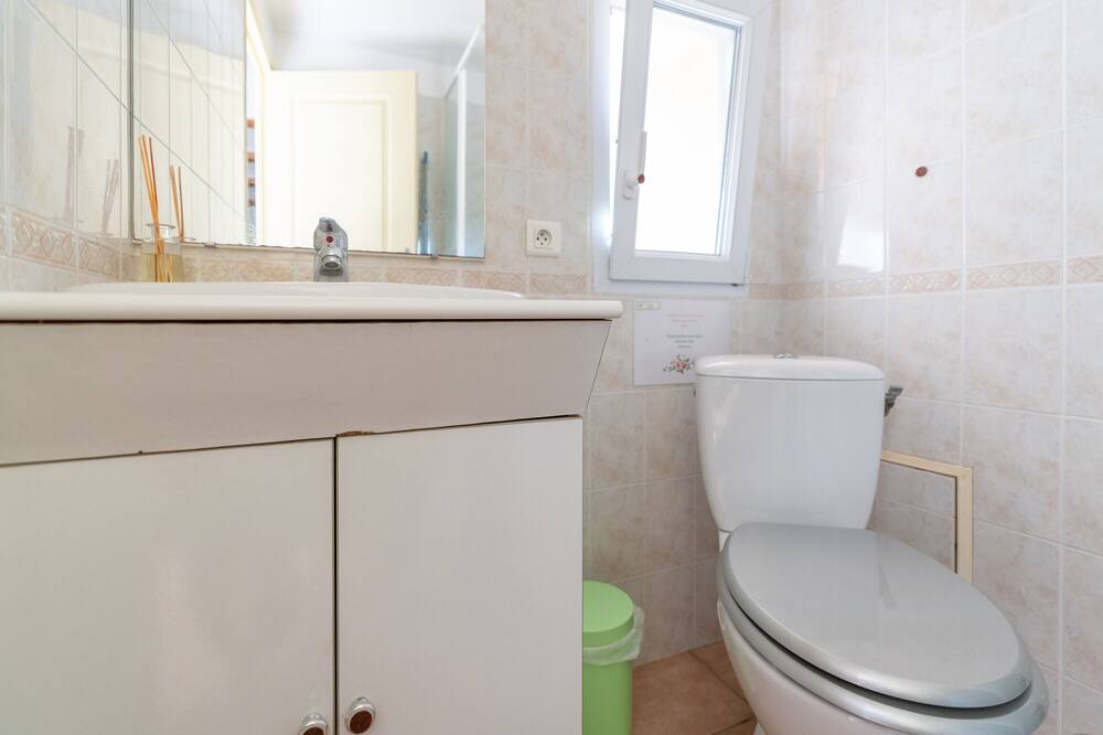 Photo of Bathroom in Cazilhac