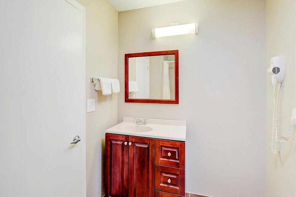 Photo of Bathroom in Dilley