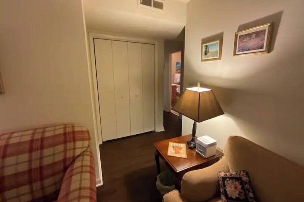 Photo of Others in Roanoke
