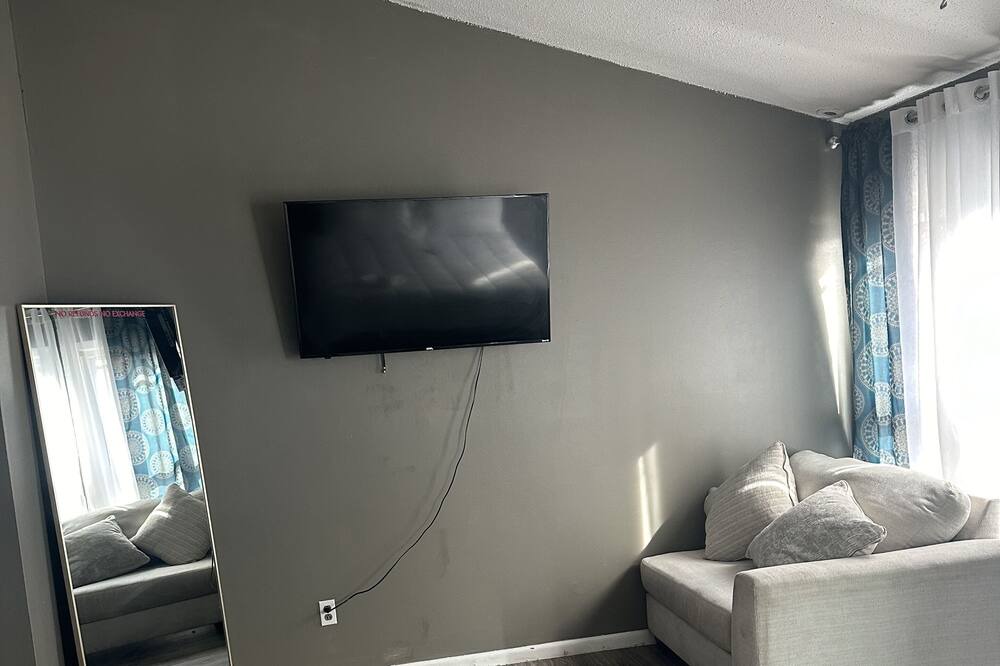 Photo of Bedroom in Cameron Wood