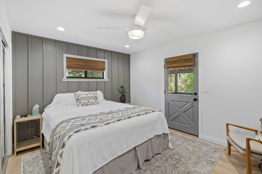 Photo of Bedroom in Munds Park