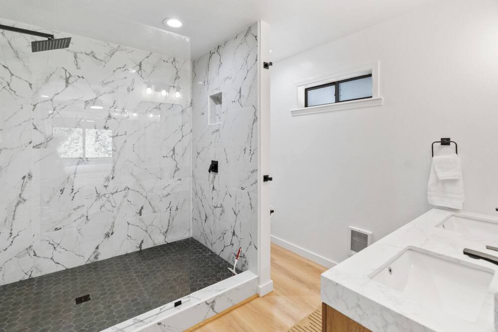 Photo of Bathroom in Munds Park