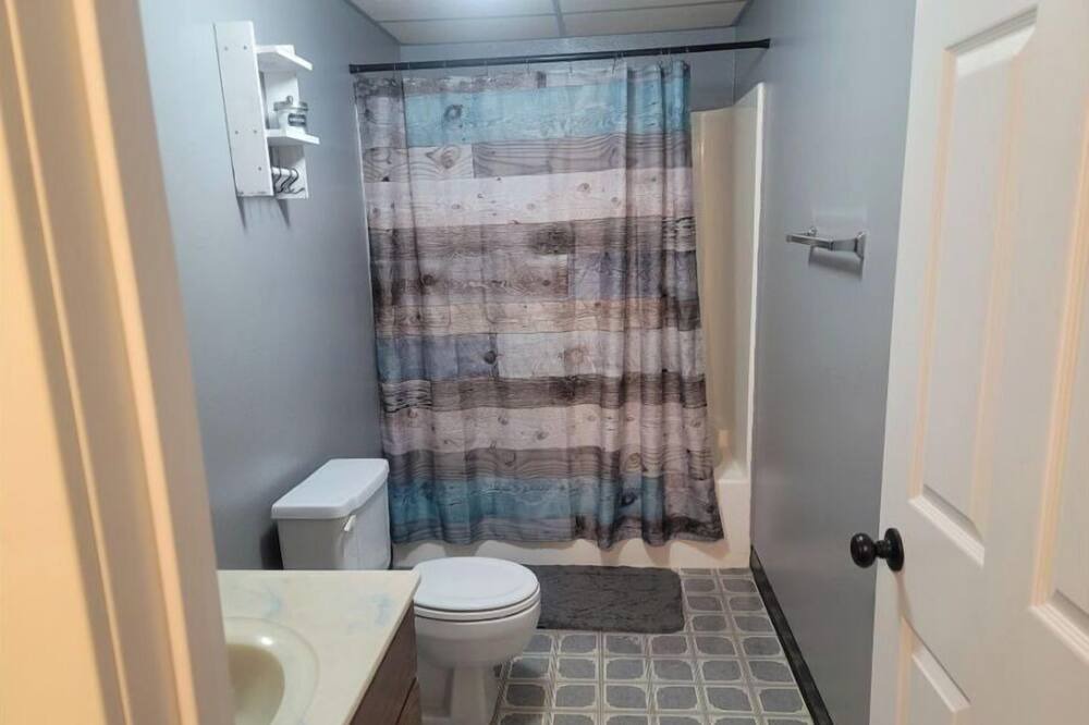 Photo of Bathroom in Benkelman