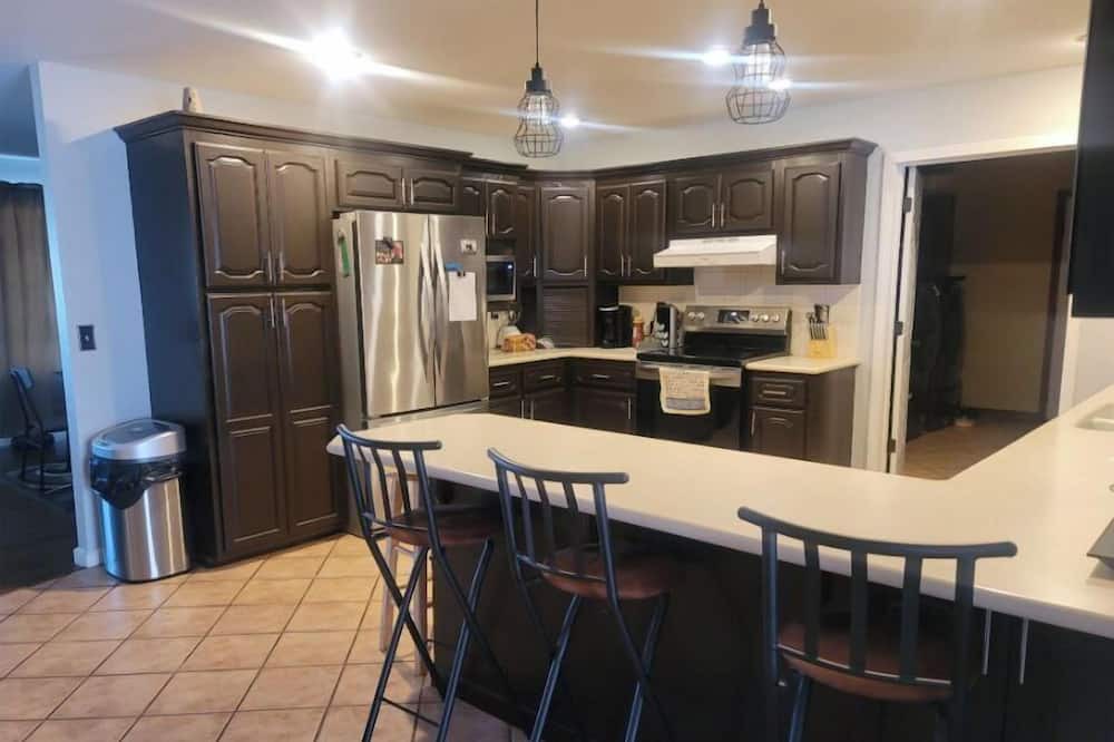 Photo of Kitchen in Benkelman