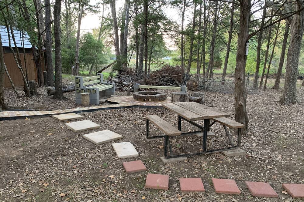 Photo of Outdoor in Bryan
