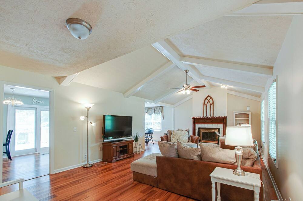 Photo of Livingroom in Bellevue