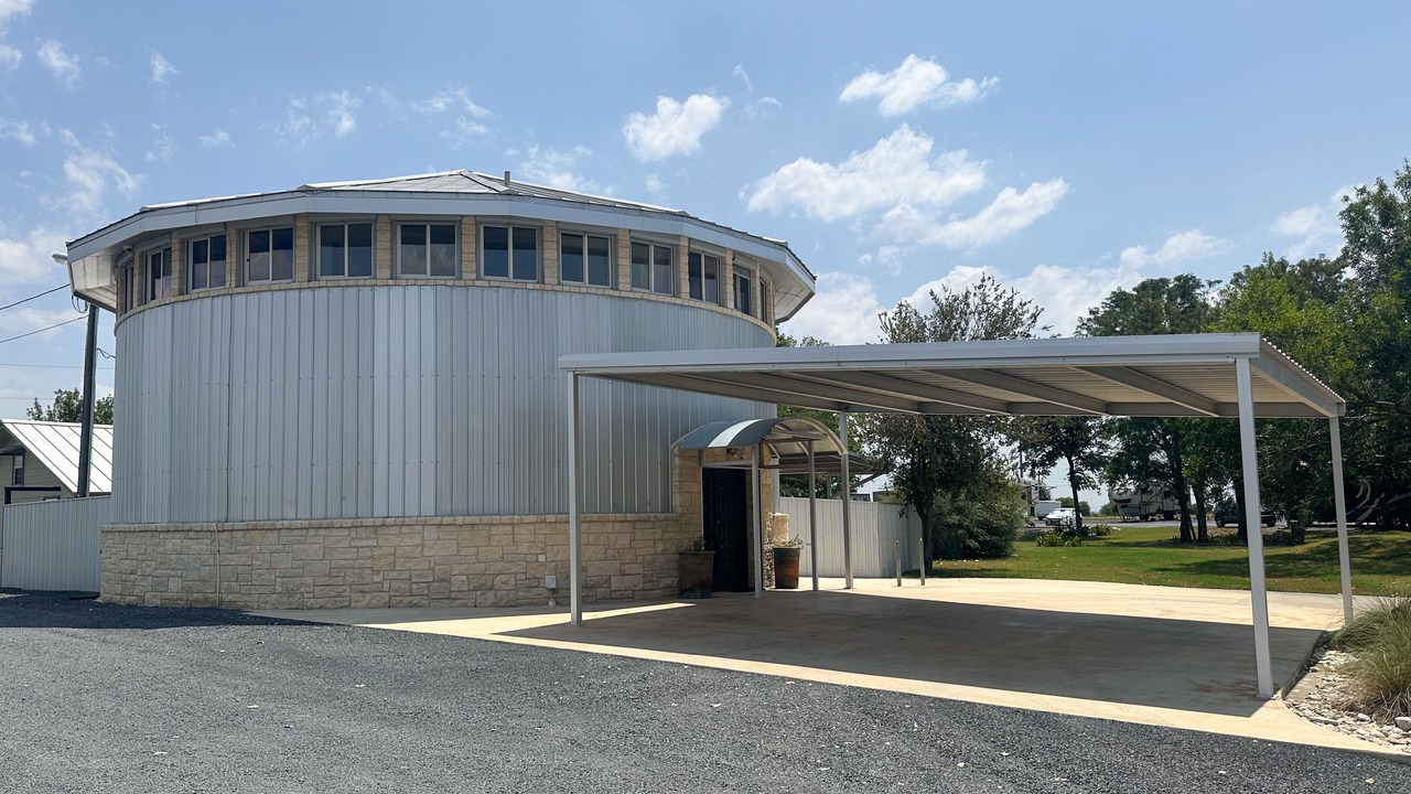 Photo of Outdoor in Hondo